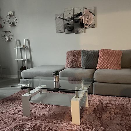 Captivating 2-Bed Apartment In Керколді Екстер'єр фото