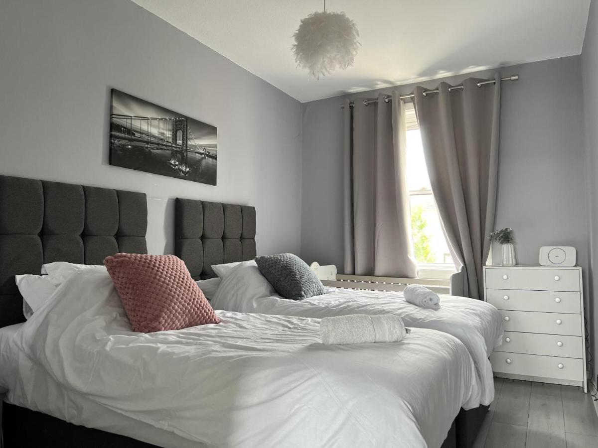 Captivating 2-Bed Apartment In Керколді Екстер'єр фото